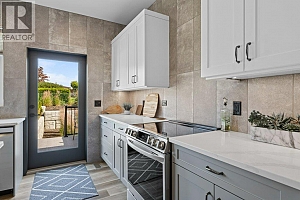 712 Lake Court - Photo 8