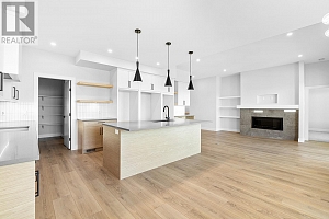 1018 Emslie Street - Photo 20