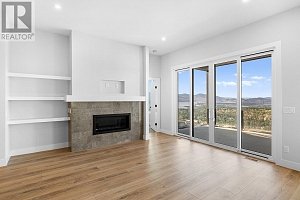 1018 Emslie Street - Photo 26