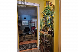 599 Clifton Road - Photo 10