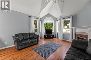 1881 Portland Place - Photo 5