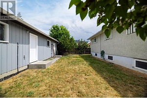 2805 39 Avenue - Photo 14