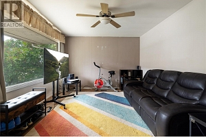 2805 39 Avenue - Photo 19