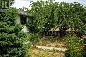 2805 39 Avenue - Photo 5