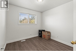 2260 Okanagan Street - Photo 31