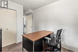 2260 Okanagan Street - Photo 36