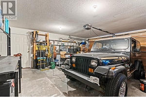 2260 Okanagan Street - Photo 40
