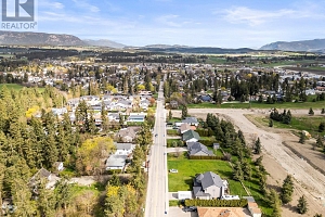 2260 Okanagan Street - Photo 54