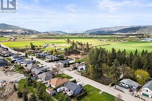 2260 Okanagan Street - Photo 58