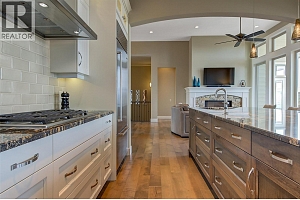440 Lakepointe Drive - Photo 12