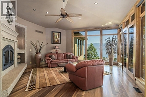 1555 Gregory Road - Photo 15
