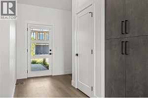 2835 Canyon Crest Drive Unit# 7 - Photo 4