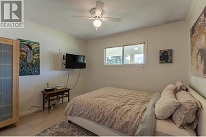 405 Macaden Court - Photo 12