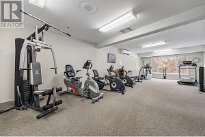1045 Sutherland Avenue Unit# 130 - Photo 37