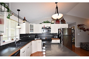 39 Lakeshore Drive - Photo 10