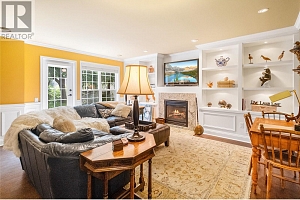 2087 Lillooet Court - Photo 40