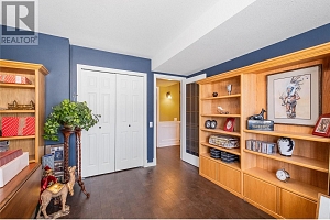 2087 Lillooet Court - Photo 43