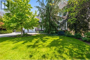2087 Lillooet Court - Photo 50