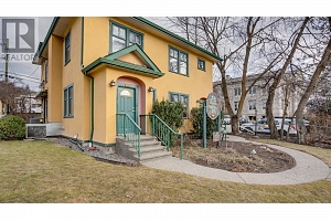 3103 27 Street - Photo 3