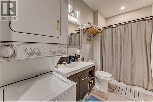 2508 Shuswap Avenue Unit# 1 - Photo 34
