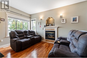2605 Colony Street - Photo 11