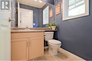 316 Whitman Road Unit# 4 - Photo 8