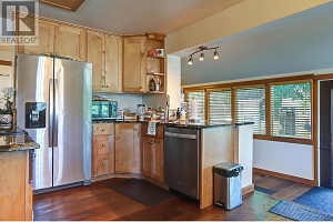 6226 Okanagan Avenue - Photo 58