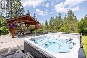 6051 Postill Lake Road - Photo 3