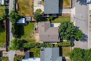 1403 Braemar Street - Photo 13