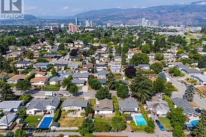 1403 Braemar Street - Photo 17