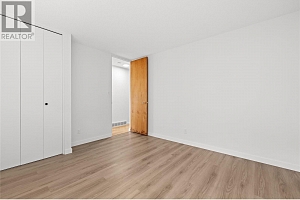 1403 Braemar Street - Photo 38