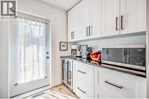 1141 Lynden Road - Photo 5