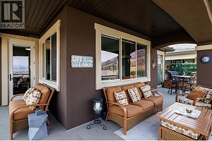 1570 Lake Breeze Road - Photo 16