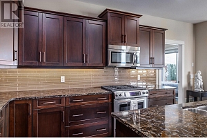 1570 Lake Breeze Road - Photo 8