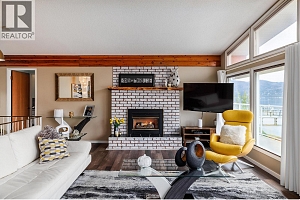 8291 Okanagan Landing Road - Photo 6