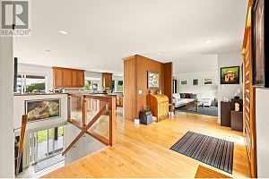 1670 Pritchard Drive - Photo 6