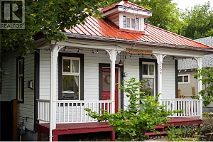 3408 34 Avenue - Photo 2