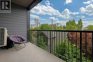 660 Cawston Avenue N Unit# 209 - Photo 9
