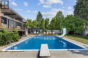 1511 Lambert Avenue - Photo 2
