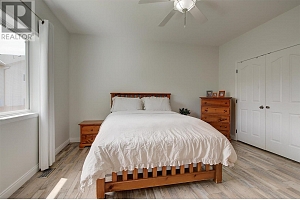 575 Galbraith Court - Photo 41