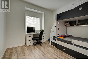 575 Galbraith Court - Photo 44