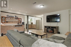 575 Galbraith Court - Photo 51