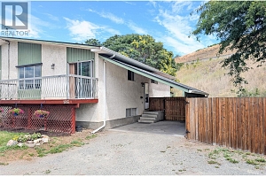 1087 Monterey Court - Photo 30