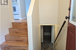 1087 Monterey Court - Photo 7