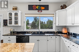 5827 VICTORIA Street - Photo 23