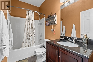5827 VICTORIA Street - Photo 39