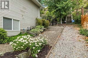 5827 VICTORIA Street - Photo 7