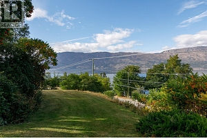 11935 Okanagan Centre Road W - Photo 48