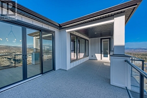 1066 Emslie Street - Photo 38