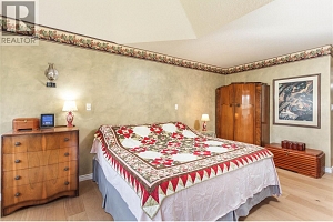 6655 Cosens Bay Road - Photo 27